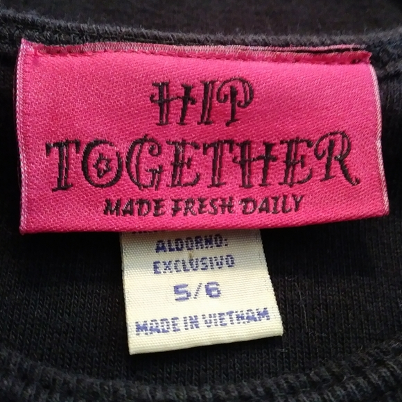 Hip Together Santa Rocks Black Dress Size 5/6 - Picture 2 of 5